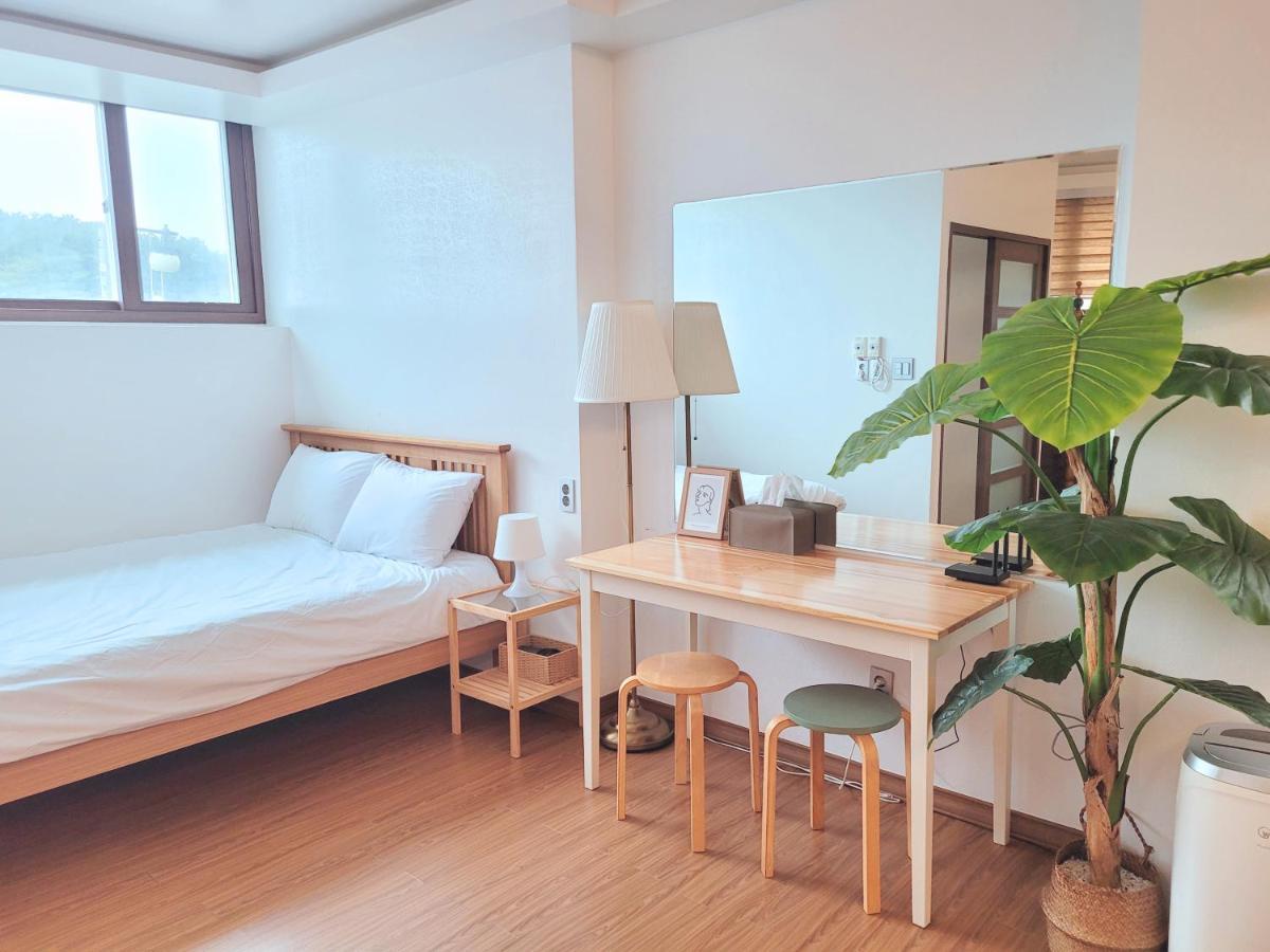 Seogwiporto Villa Kültér fotó