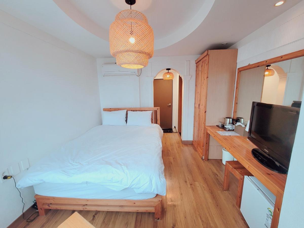 Seogwiporto Villa Kültér fotó